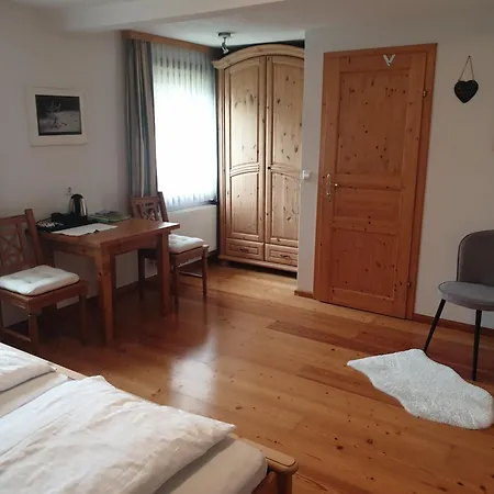 Bergfuehrerhaus Couette-café *