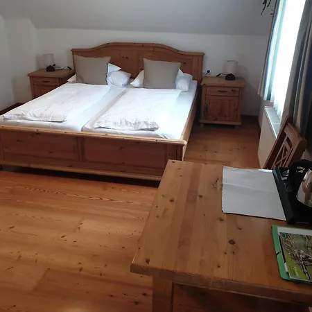 Bergfuehrerhaus Ramsau am Dachstein