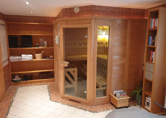 Bergfuehrerhaus Bed & Breakfast 3*