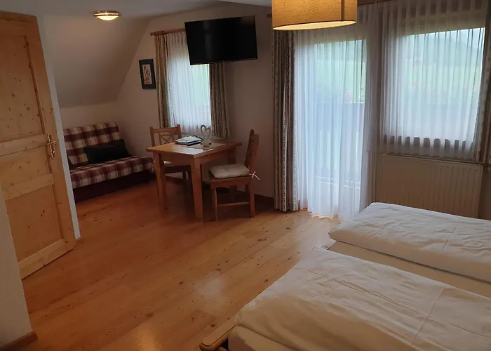 Bergfuehrerhaus Ramsau am Dachstein