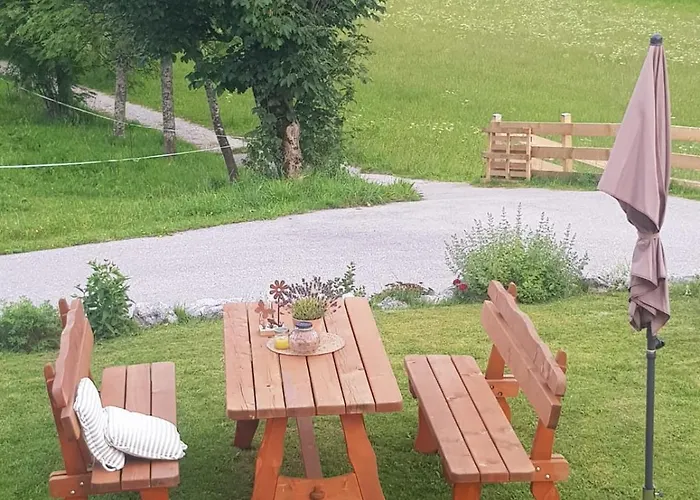 Bergfuehrerhaus Ramsau am Dachstein